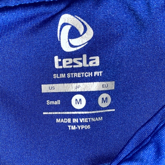 Compression High waisted leggings like new - Picture 2 of 3